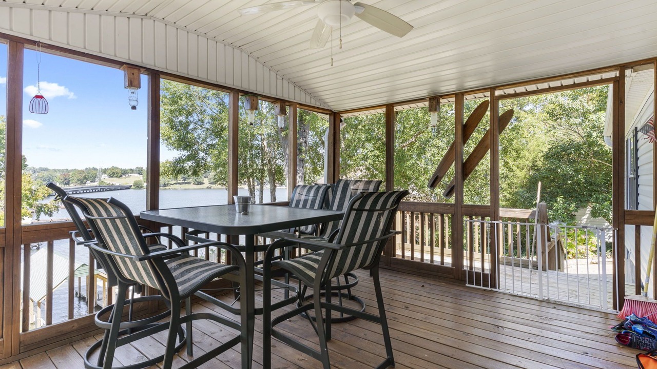 Photo of Outdoor in Greenwood