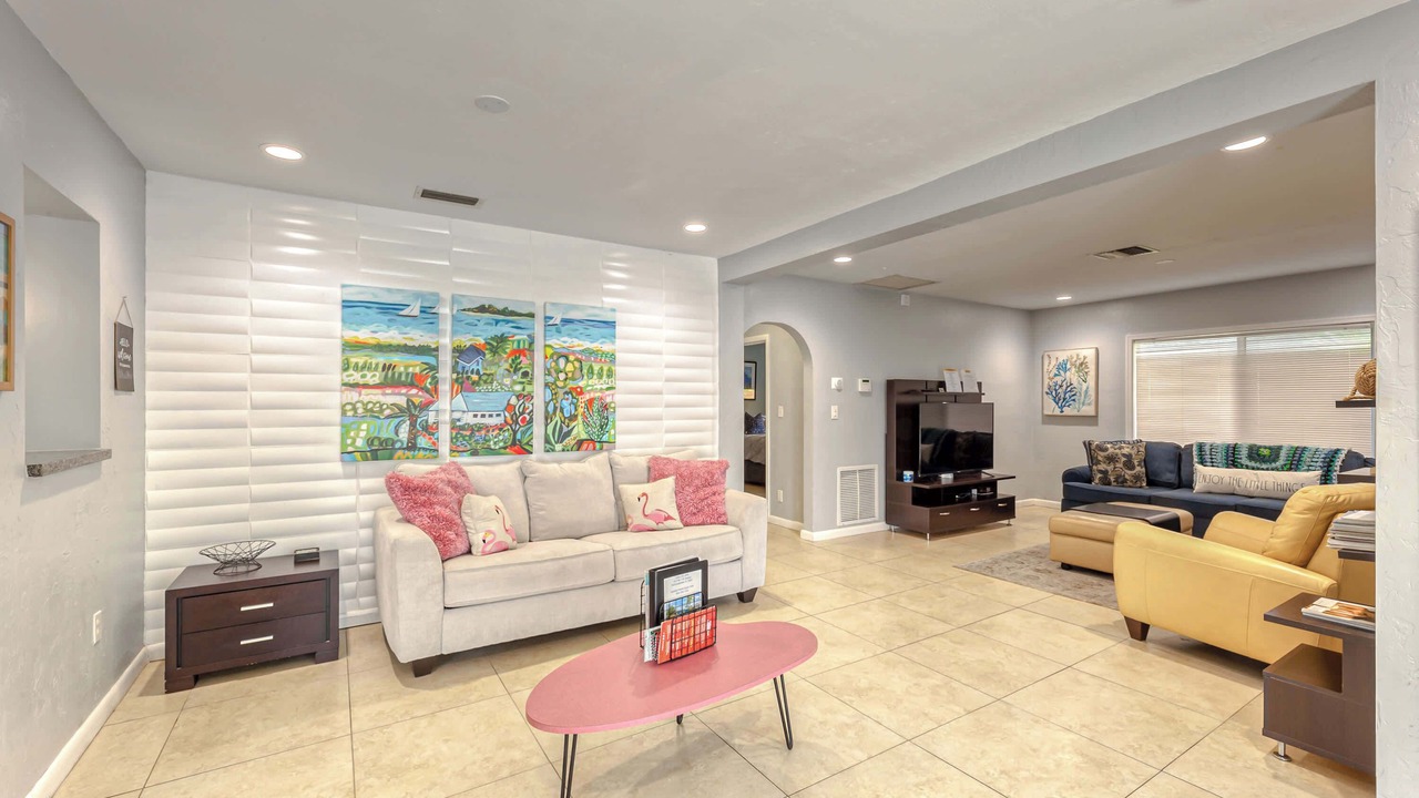 Photo of Bedroom in Poinsettia Heights