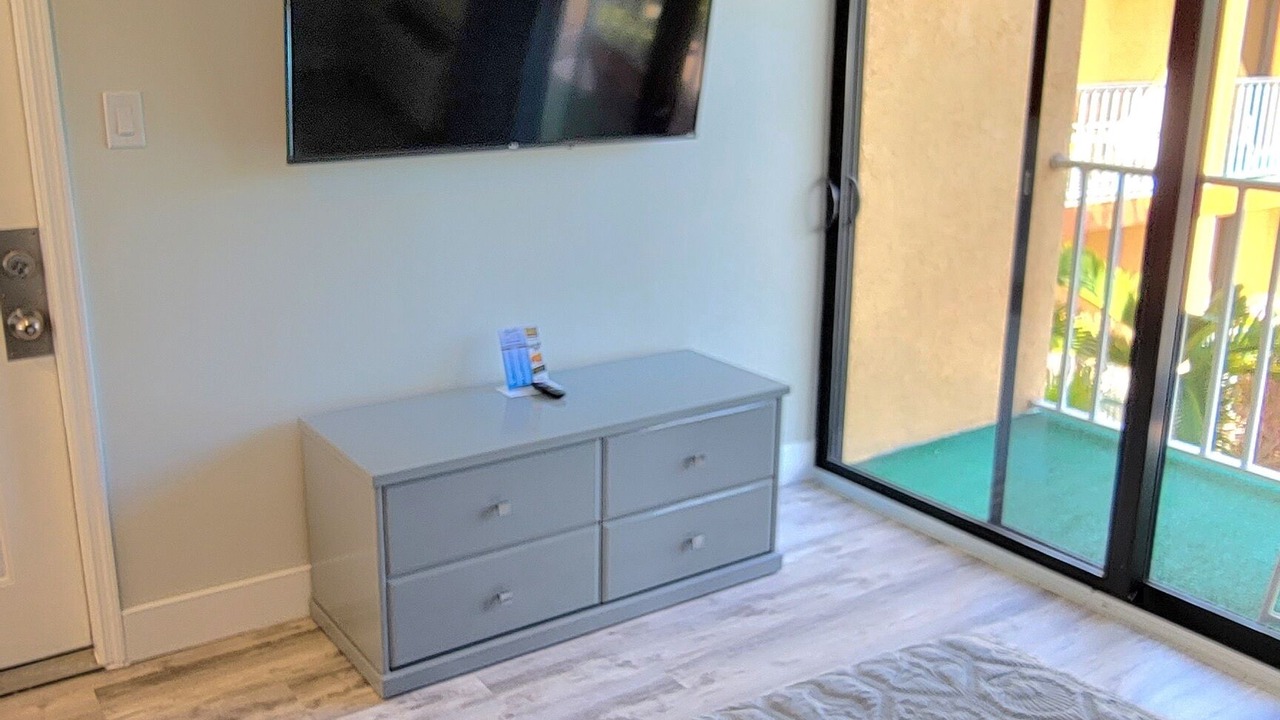 Photo of Bedroom in Treasure Island