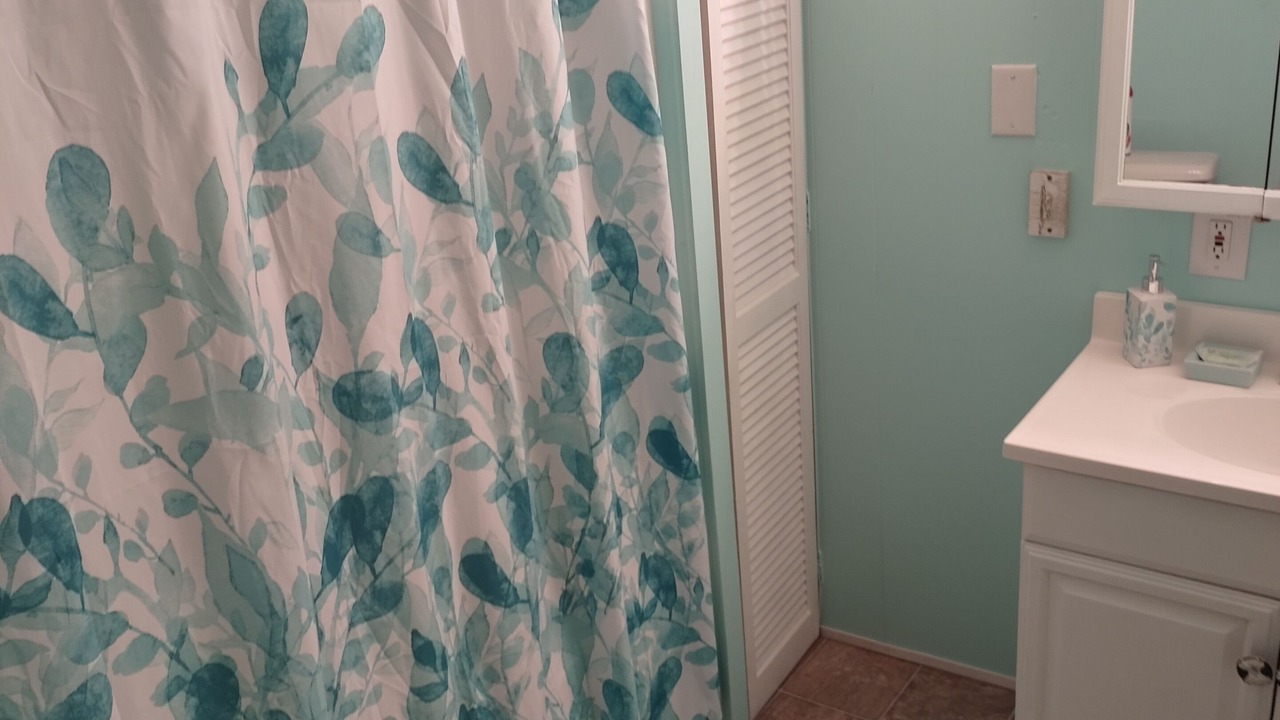 Photo of Bathroom in Cross Hill