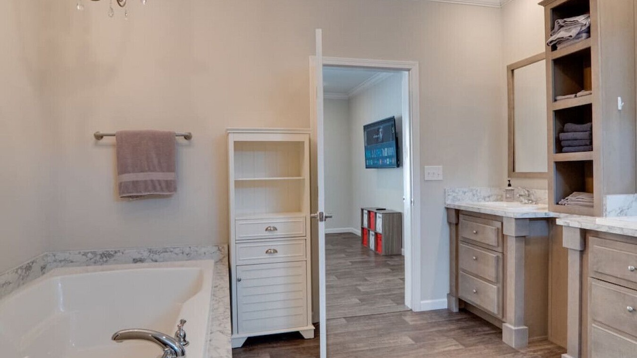 Photo of Bathroom in Transylvania County