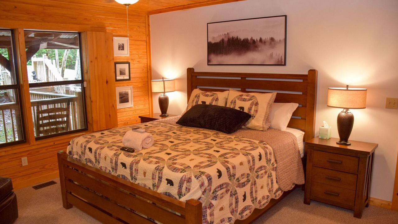 Photo of Bedroom in Townsend