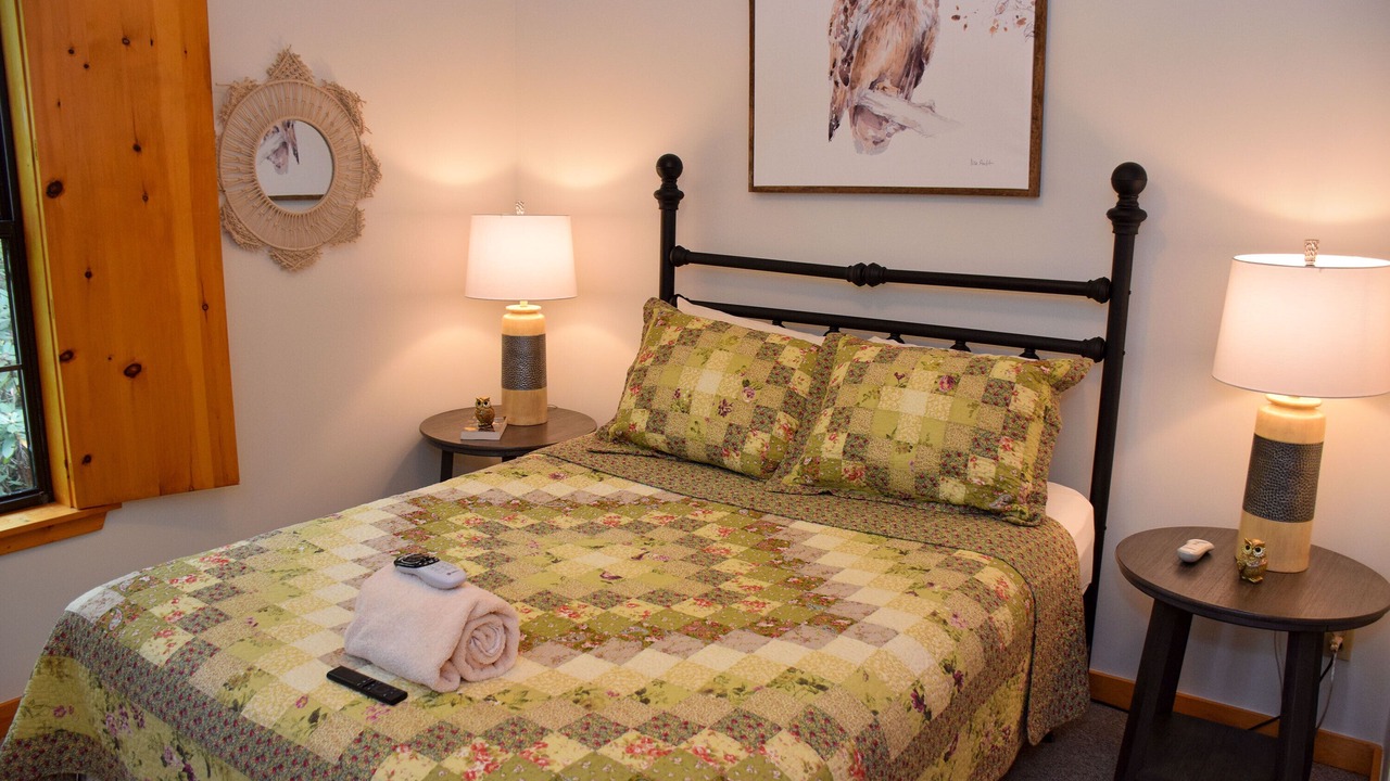 Photo of Bedroom in Townsend