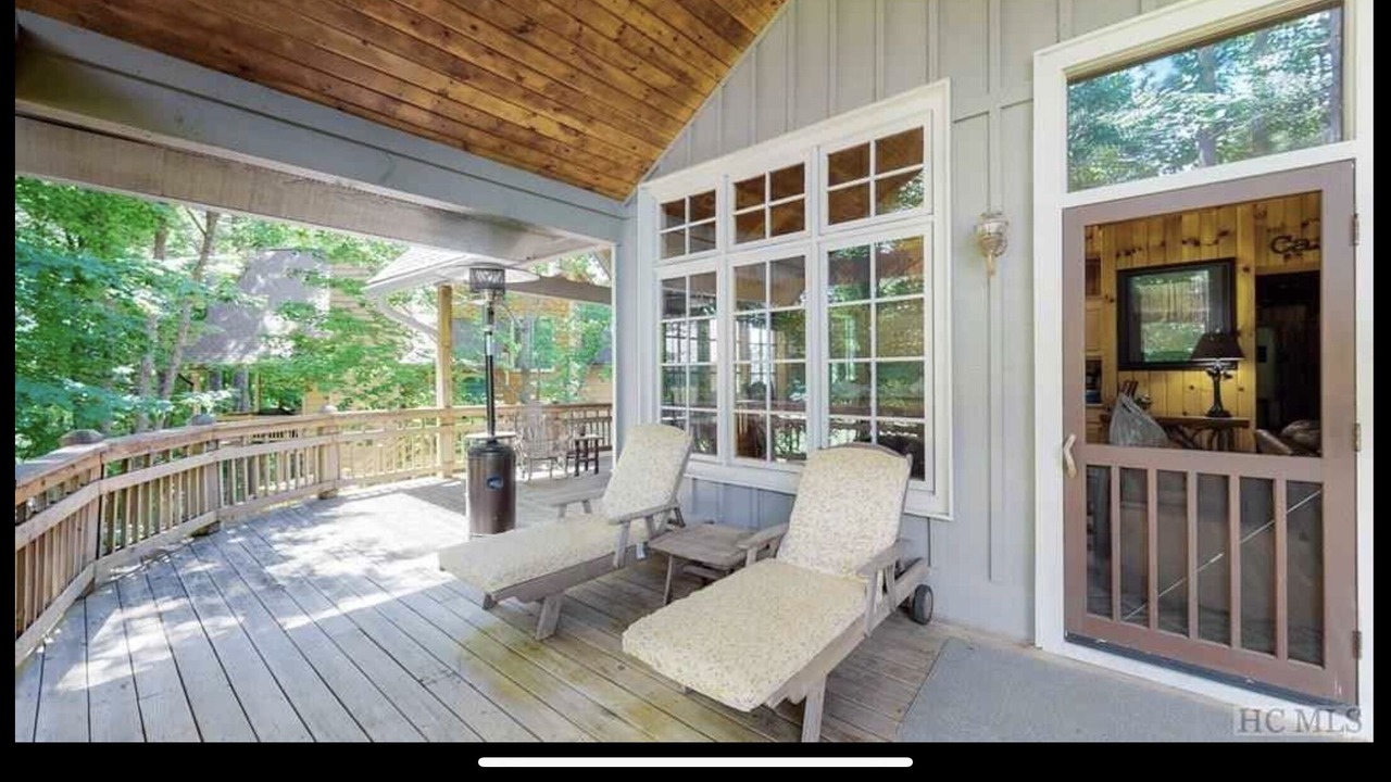 Photo of Patio Balcony in Cashiers