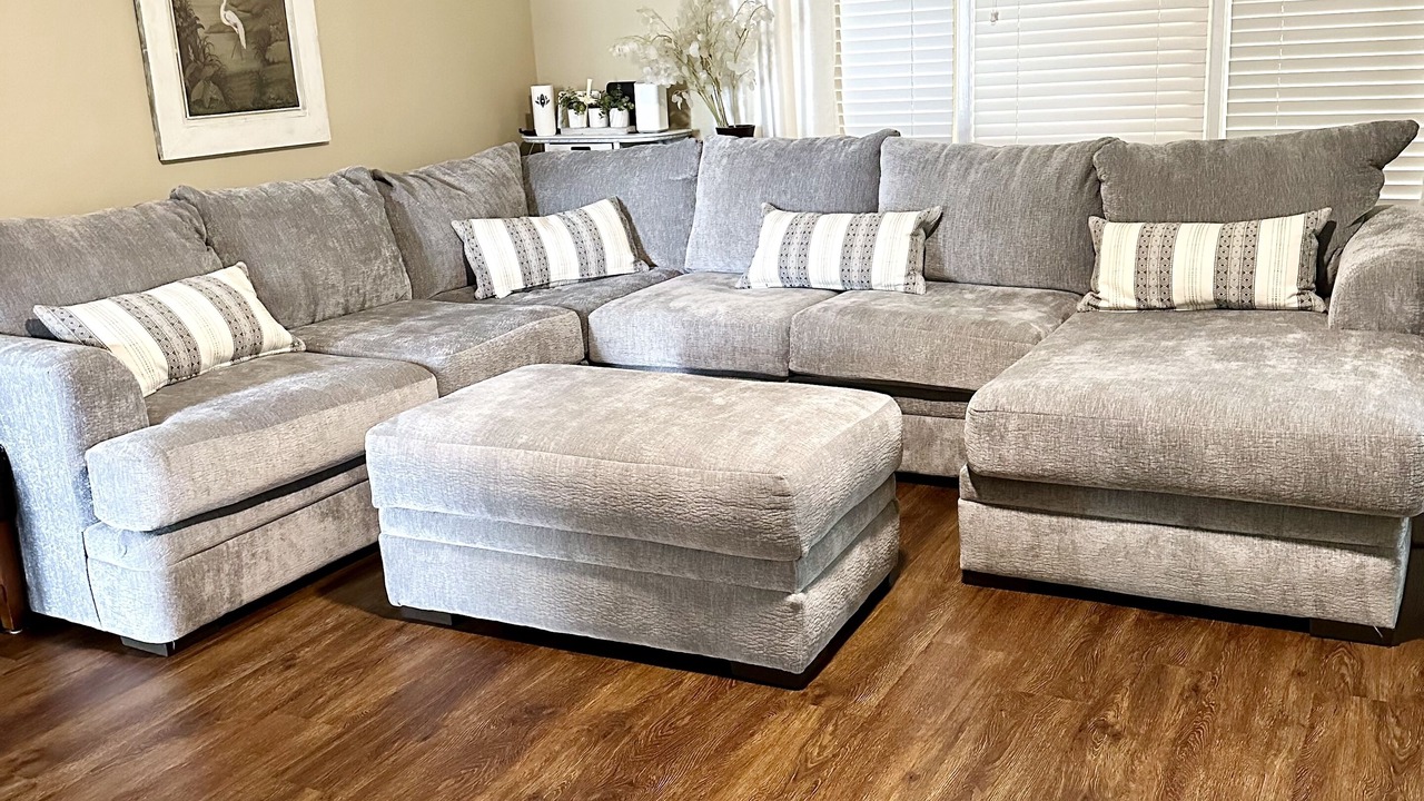 Photo of Livingroom in Evans