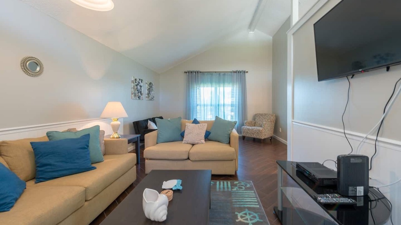 Photo of Livingroom in Deltona Lakes