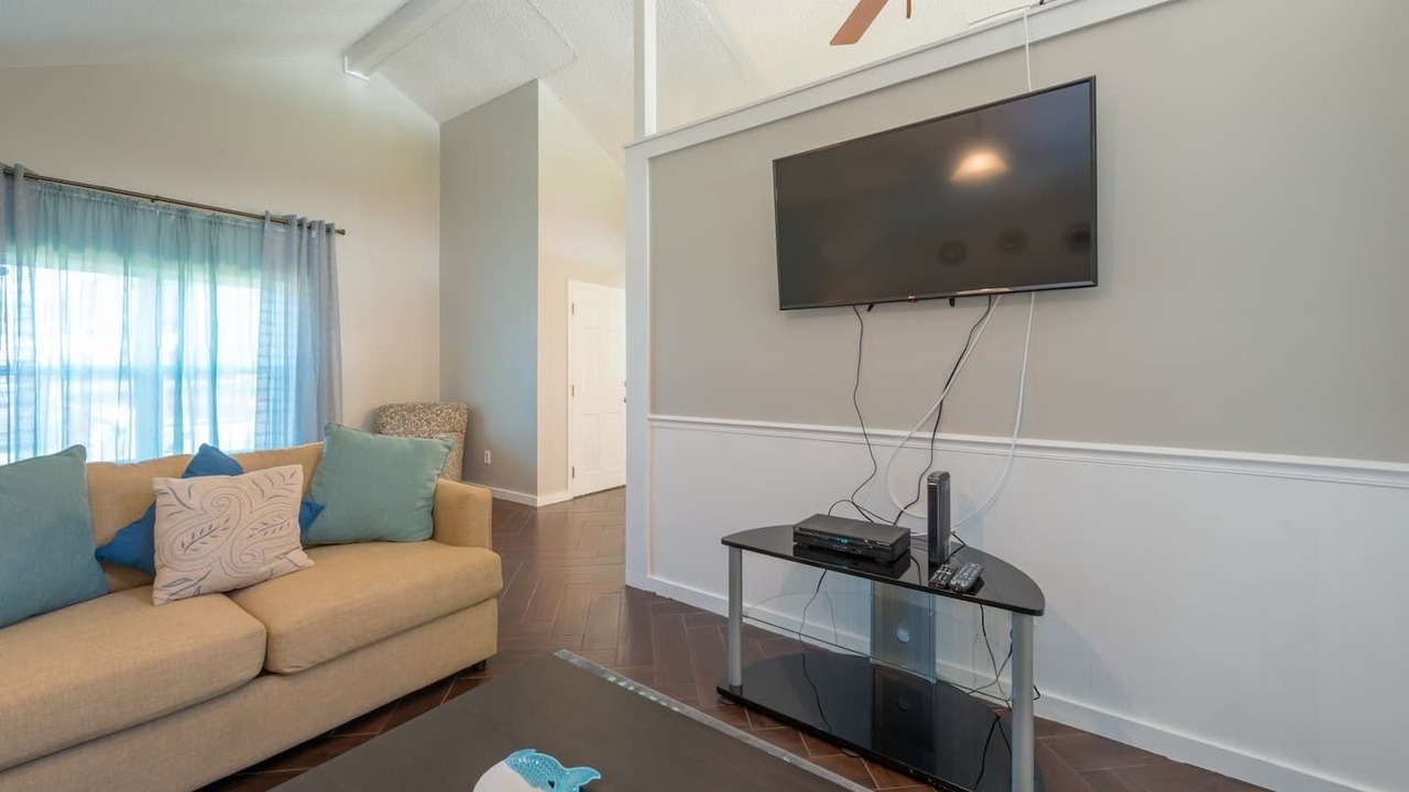 Photo of Livingroom in Deltona Lakes