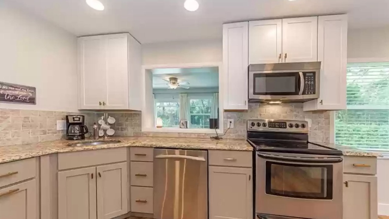 Photo of Kitchen in Central Beach
