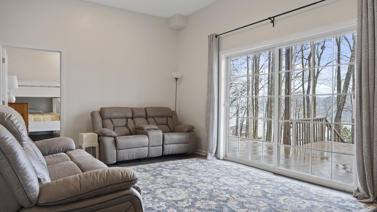 Photo of Livingroom in Westminster