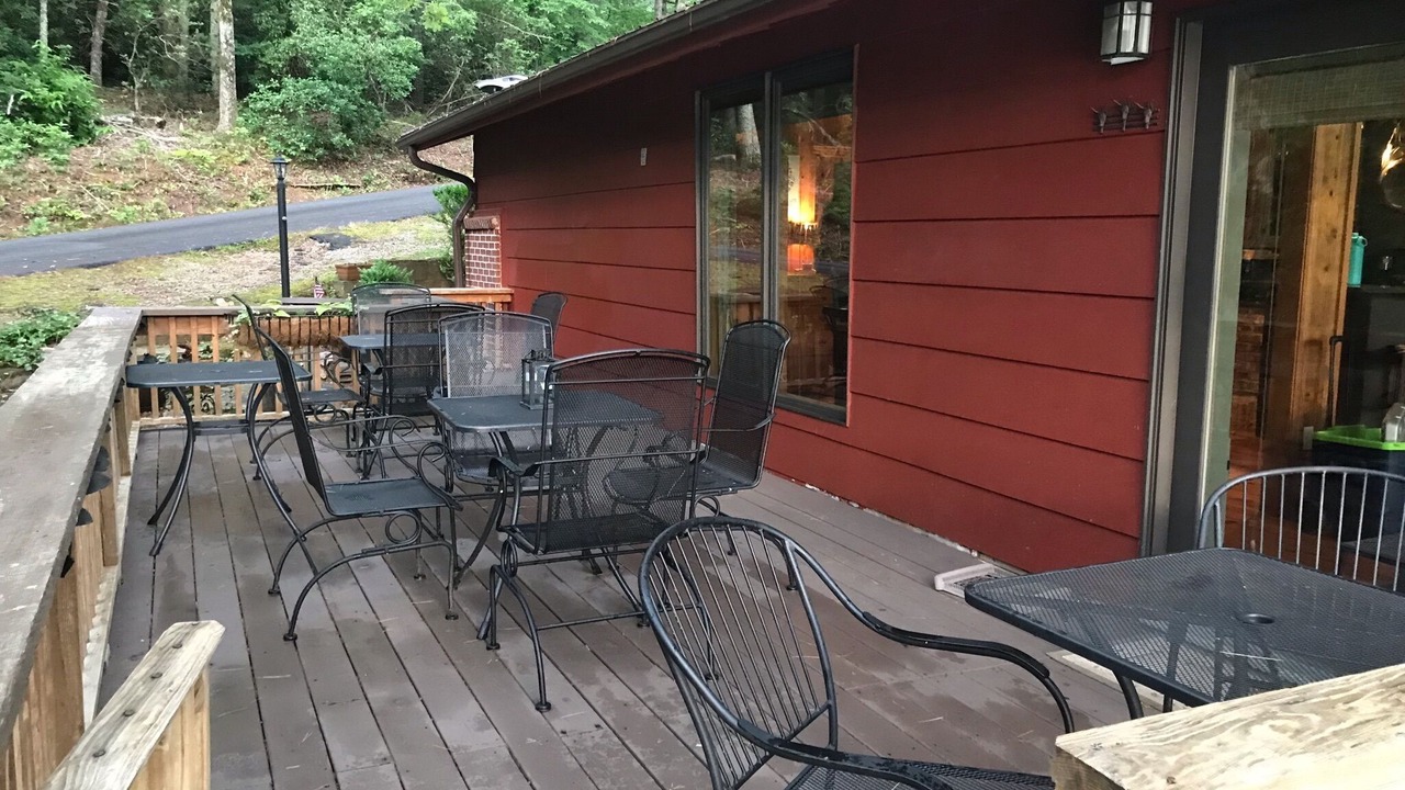 Photo of Others in Mountain Rest