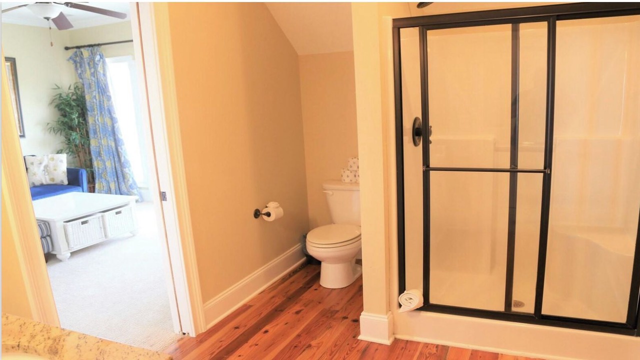 Photo of Bathroom in Edisto Island