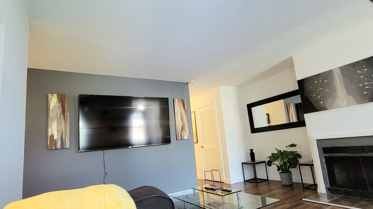 Photo of Livingroom in North Charleston