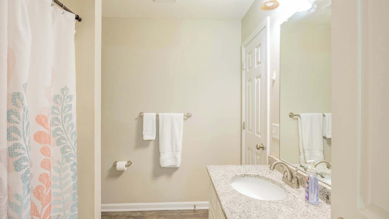 Photo of Bathroom in Statesboro