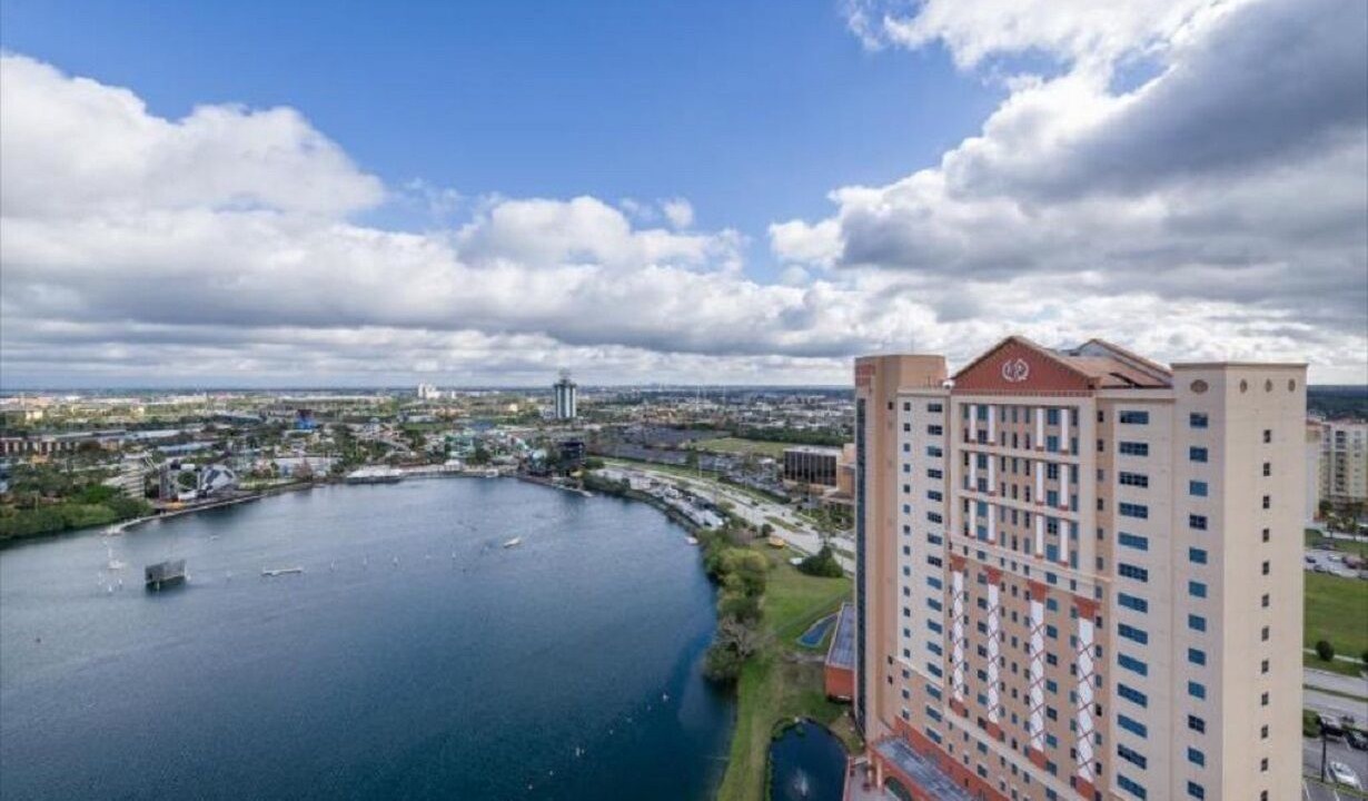 Photo of Outdoor in Florida Center