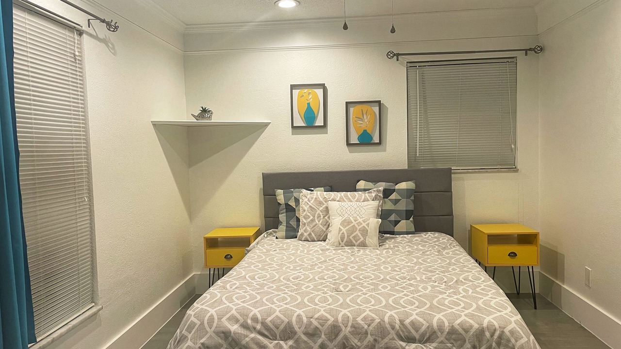Photo of Bedroom in Casselberry