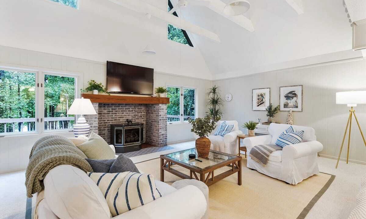 Photo of Livingroom in Anderson