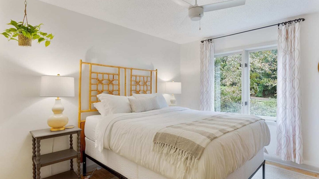 Photo of Bedroom in Anderson