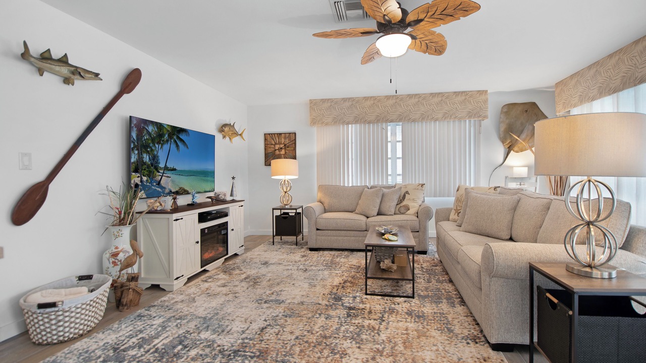 Photo of Bedroom in Isles of Capri