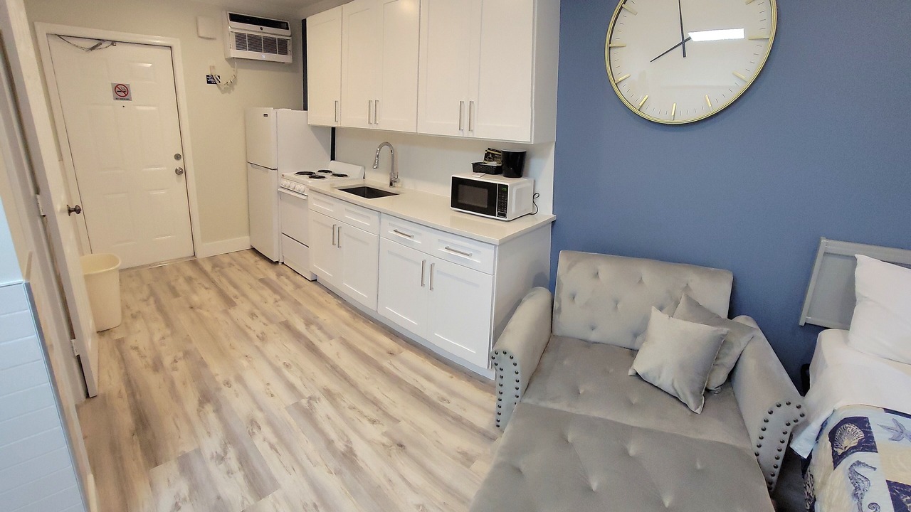 Photo of Bedroom in Treasure Island