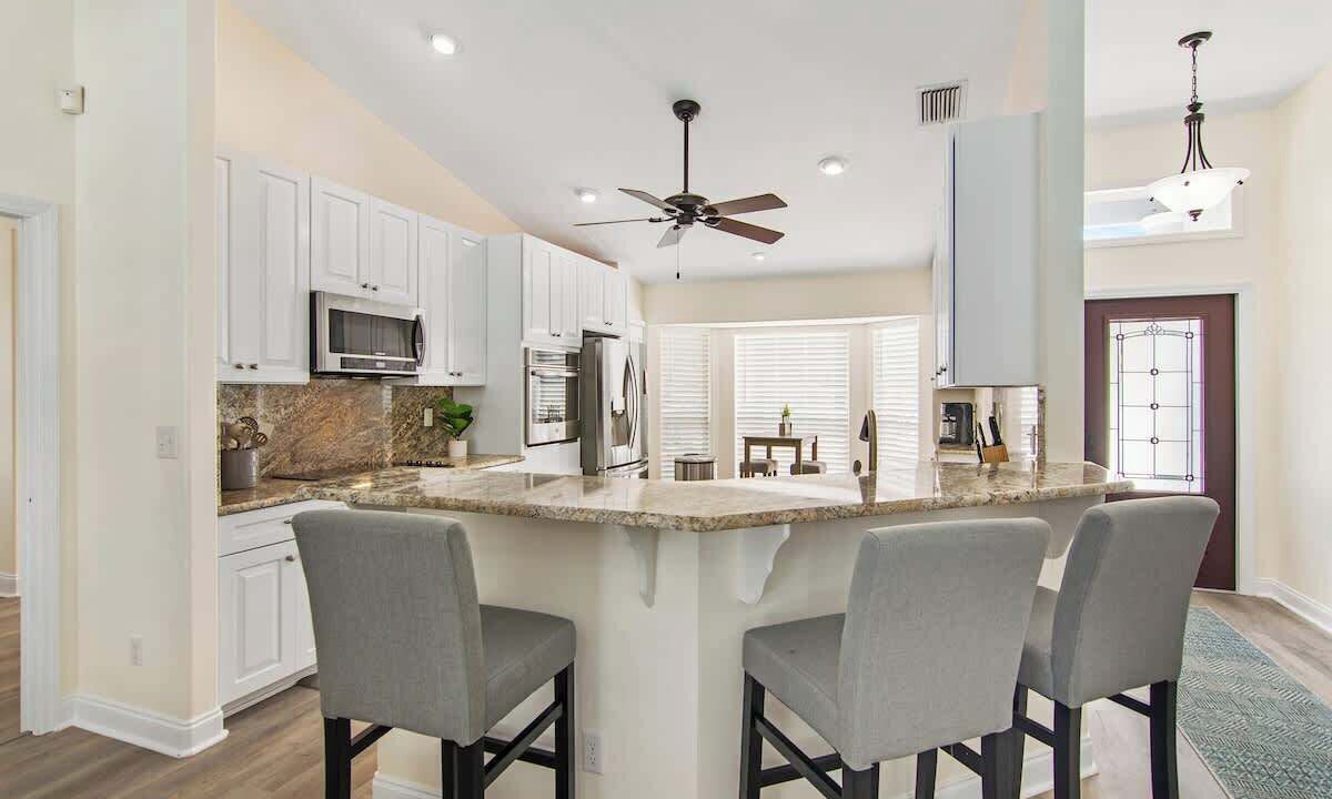Photo of Kitchen in Sebastian Highlands