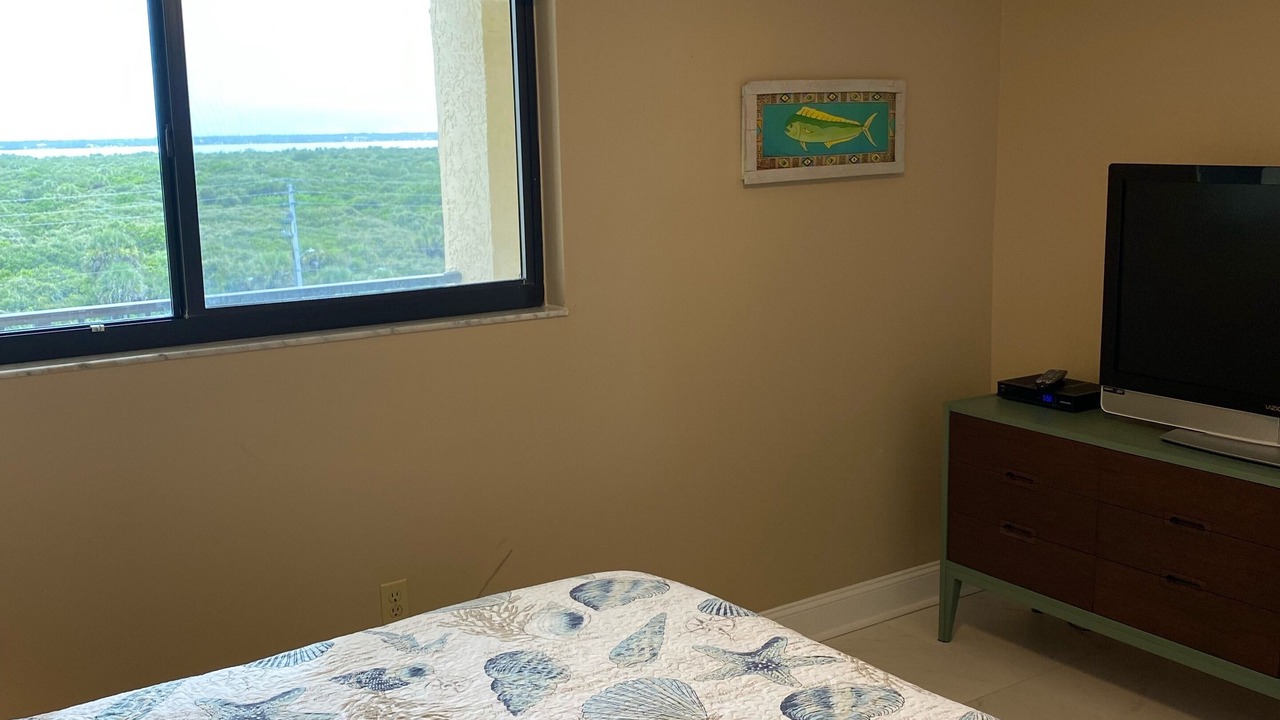 Photo of Bedroom in Melbourne Beach