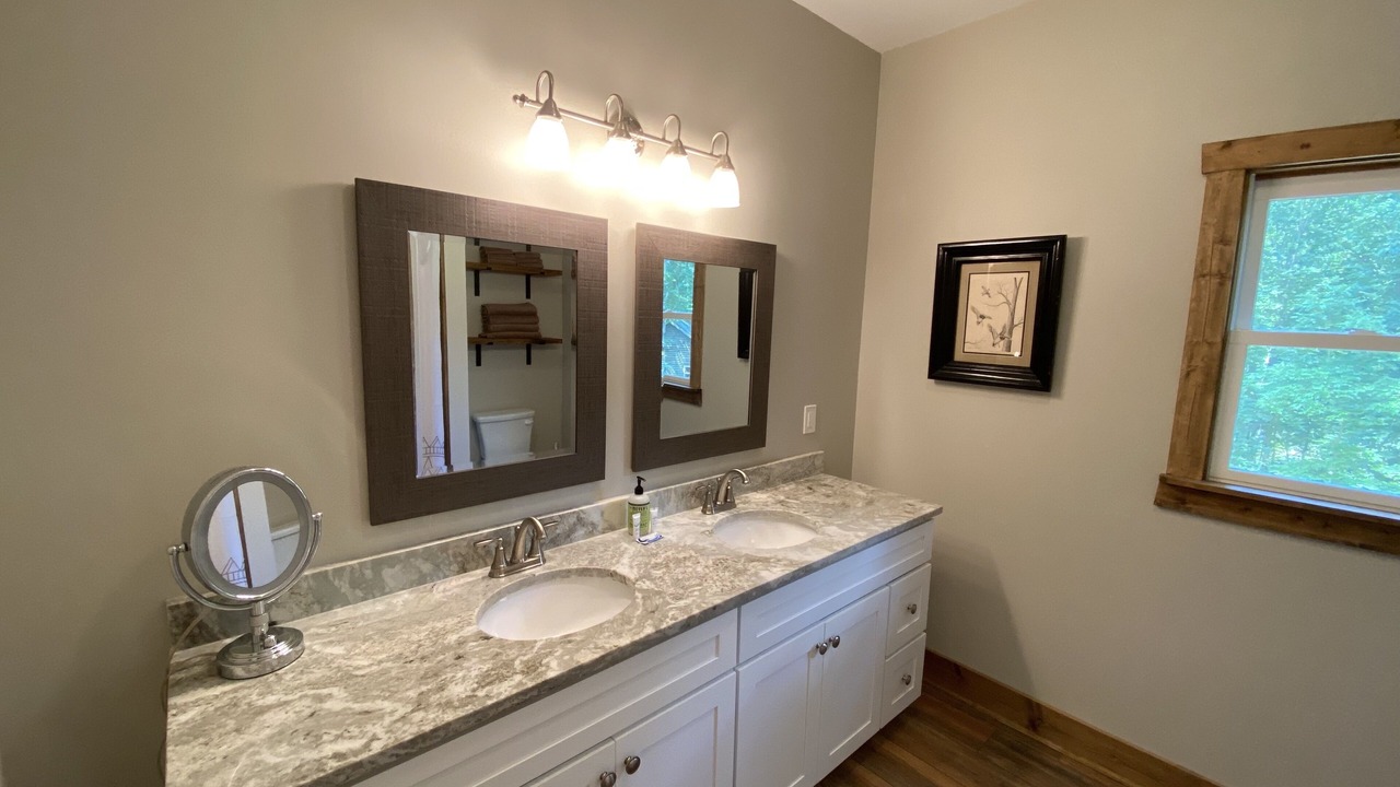 Photo of Bathroom in Martin