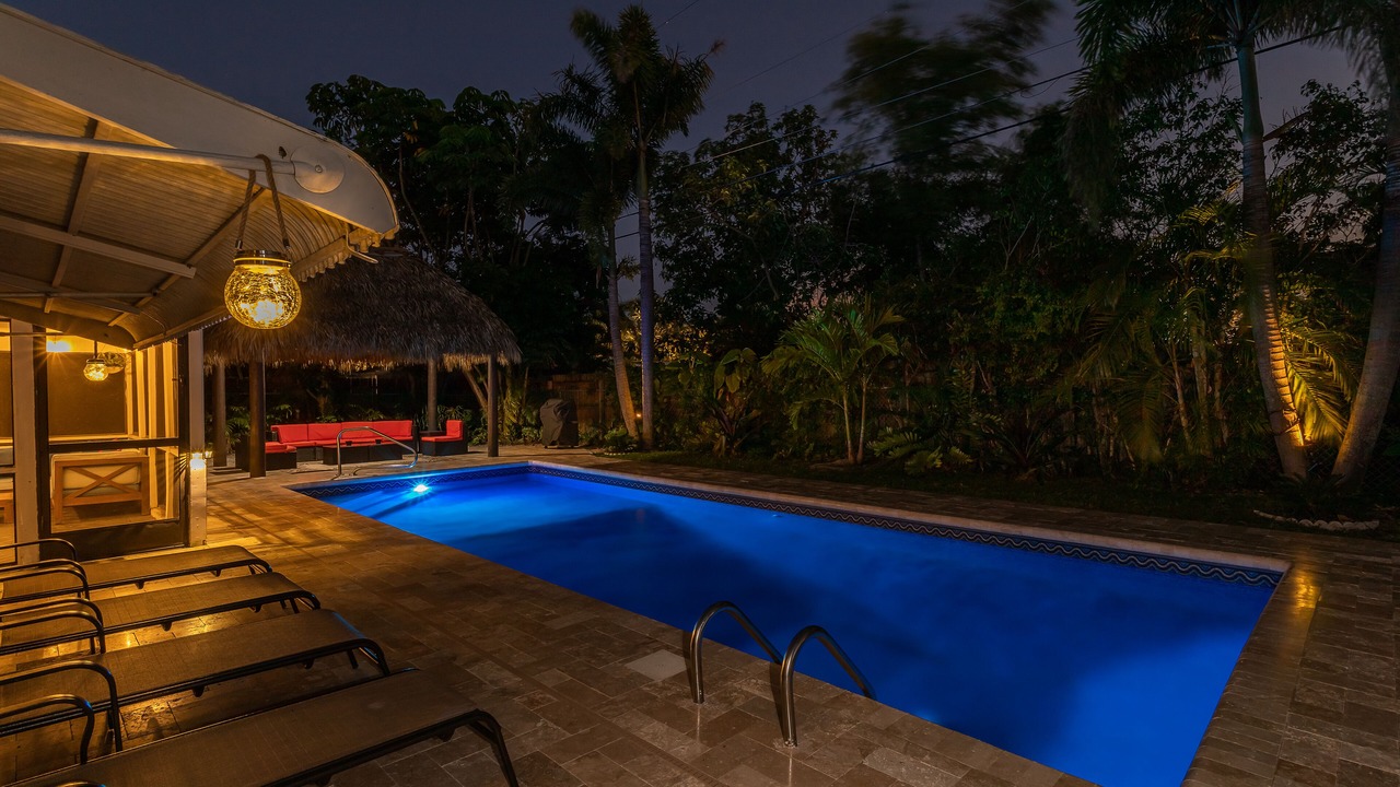 Photo of Outdoor in Tropic Palms