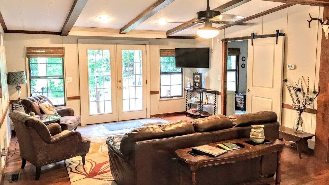 Photo of Livingroom in Hopkins