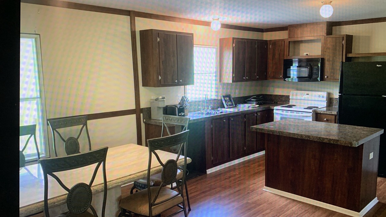 Photo of Kitchen in Folkston