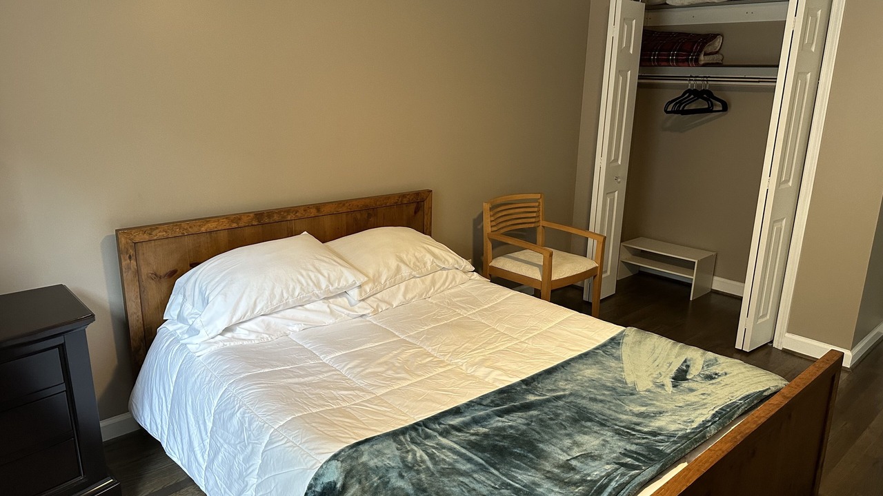 Photo of Bedroom in Anderson