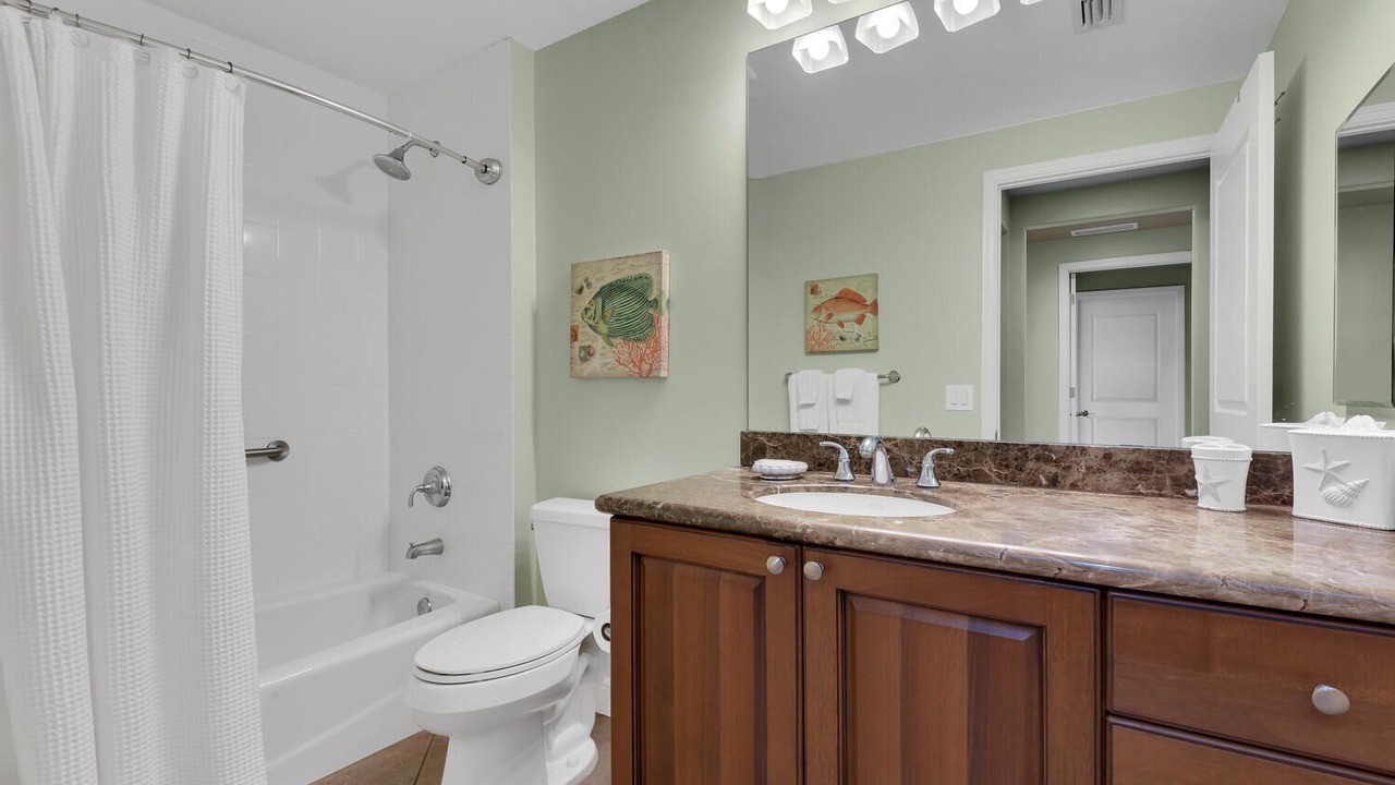 Photo of Bathroom in Royal Harbor