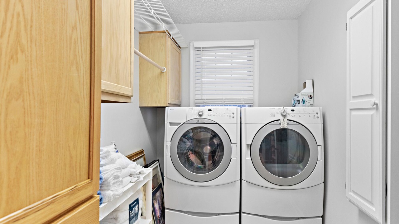 Photo of Bedroom in Burnside Island