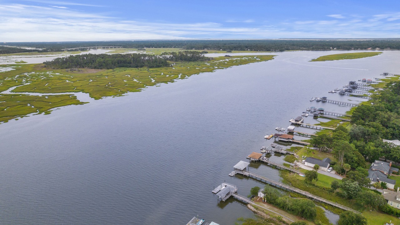 Photo of Others in Burnside Island