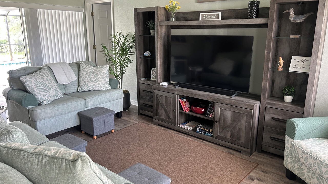 Photo of Livingroom in Port Charlotte