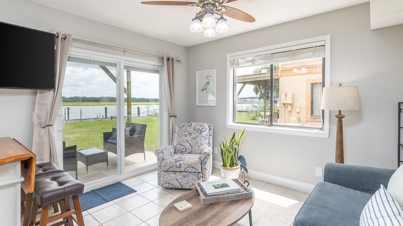 Photo of Livingroom in Shell Point