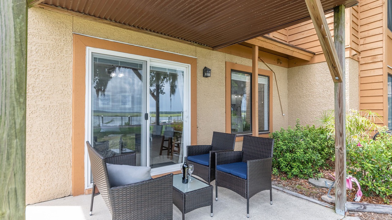 Photo of Patio Balcony in Shell Point