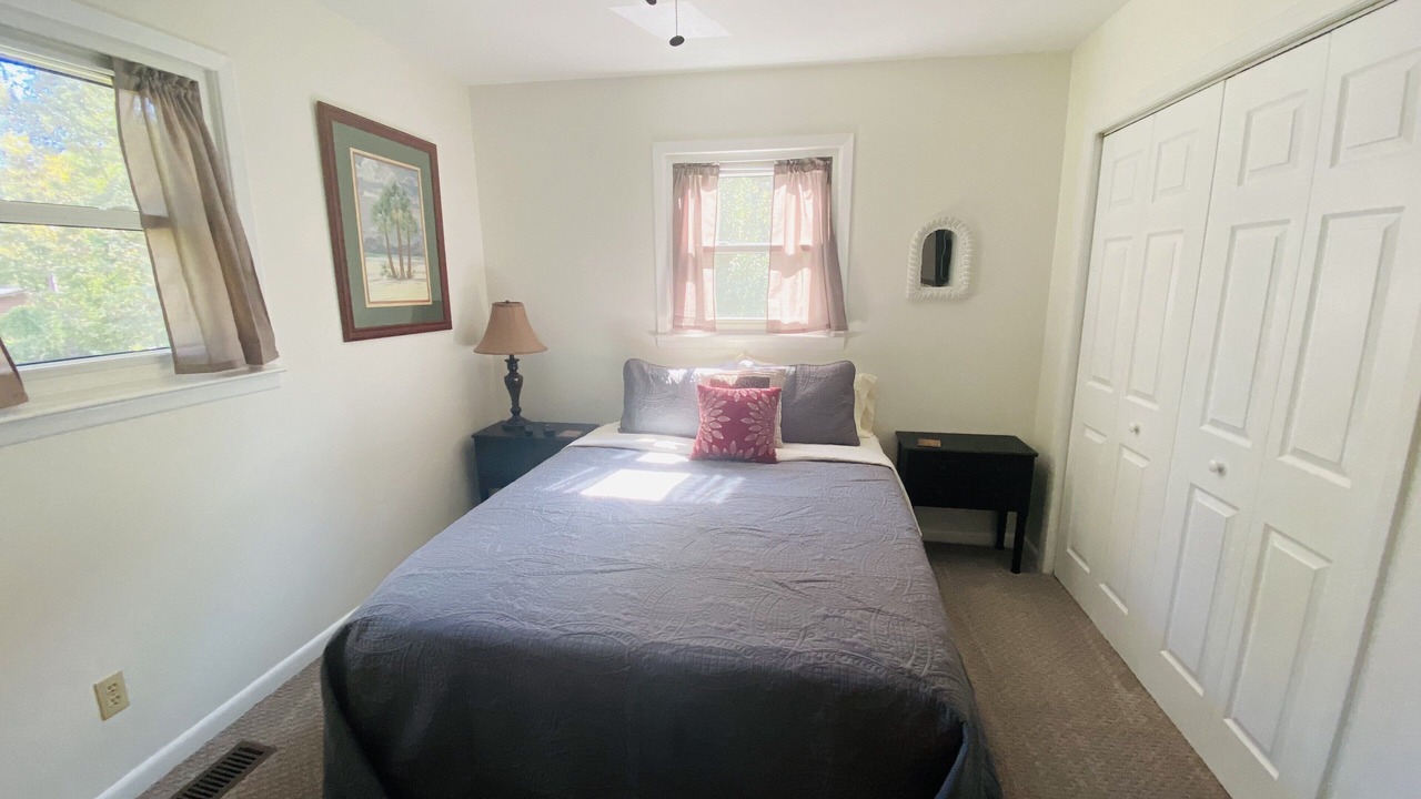 Photo of Bedroom in Pisgah Forest