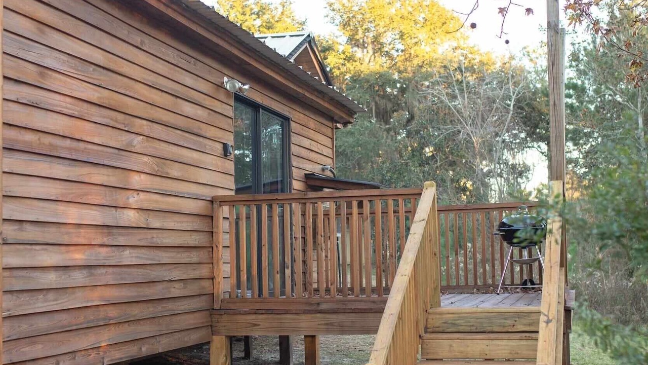 Photo of Outdoor in Adel
