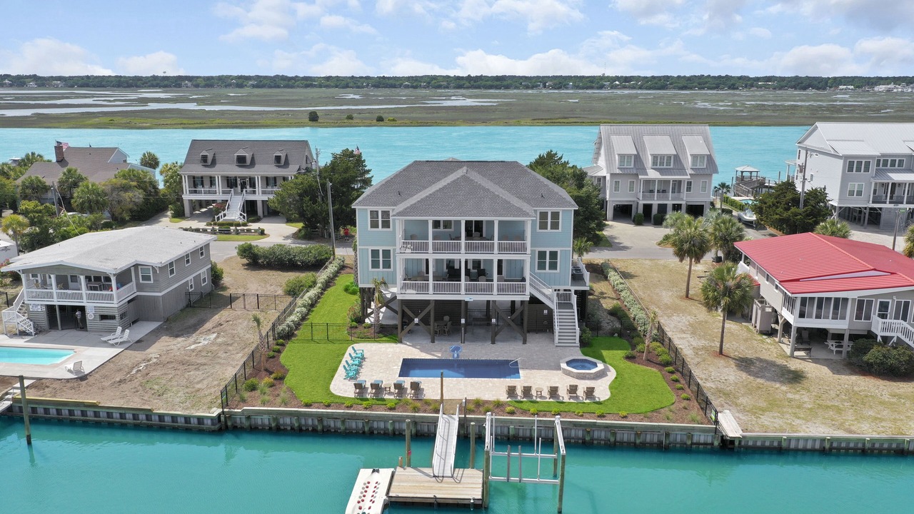 Photo of Outdoor in Inlet Harbour