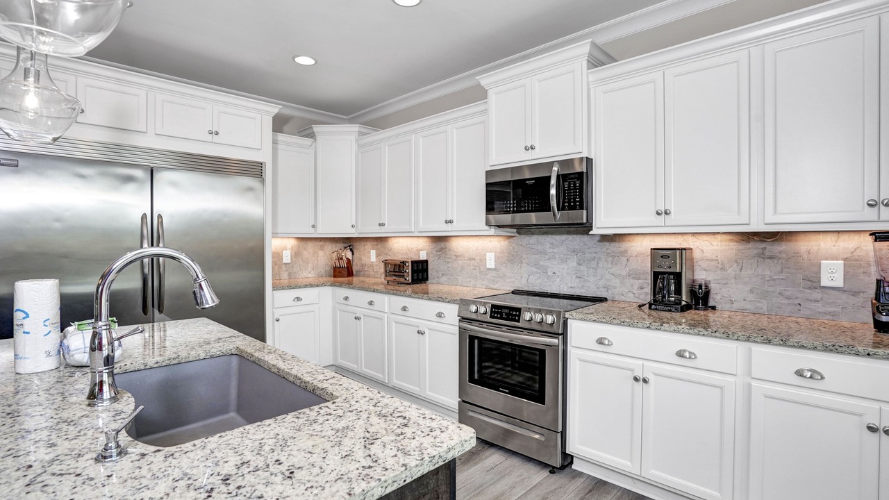 Photo of Kitchen in Inlet Harbour