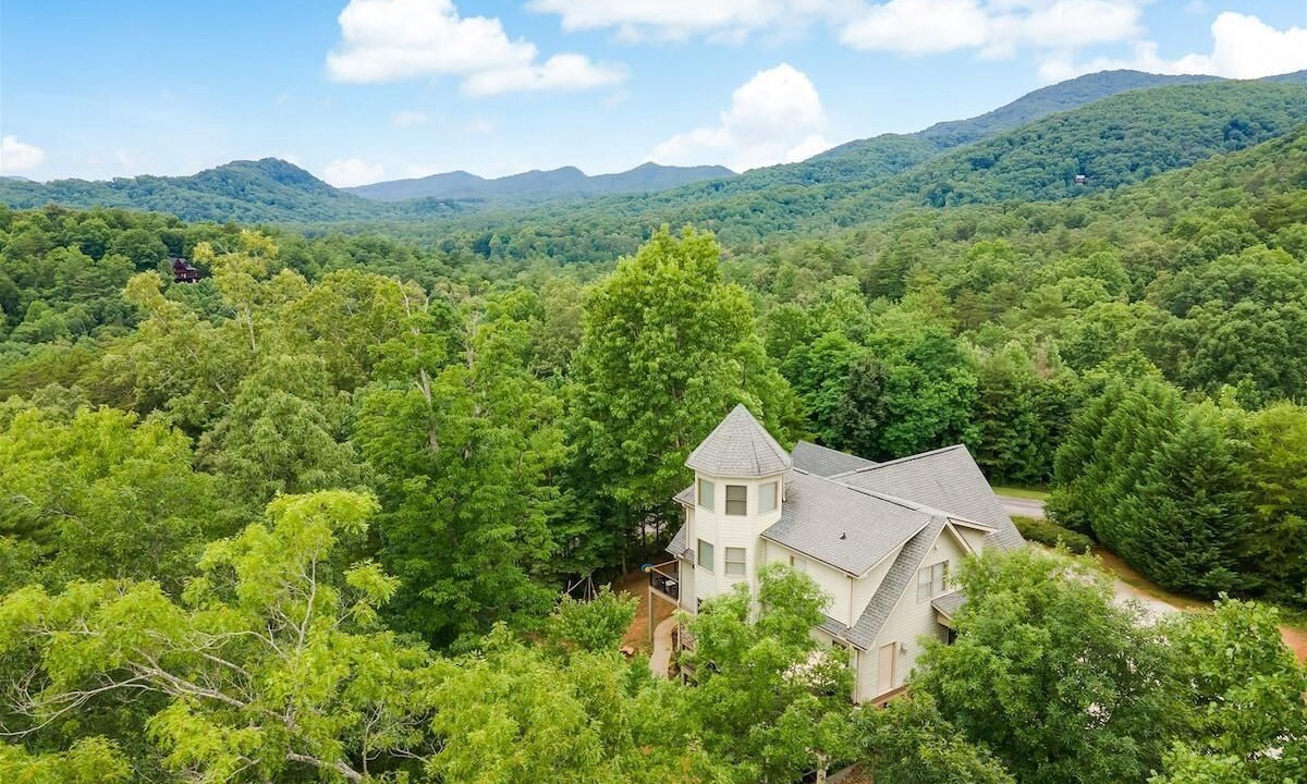 Photo of Outdoor in Pickens