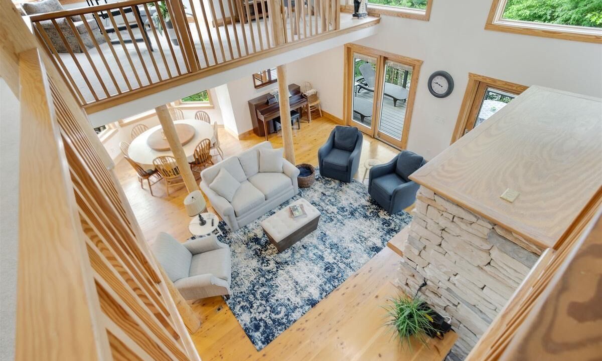 Photo of Livingroom in Pickens