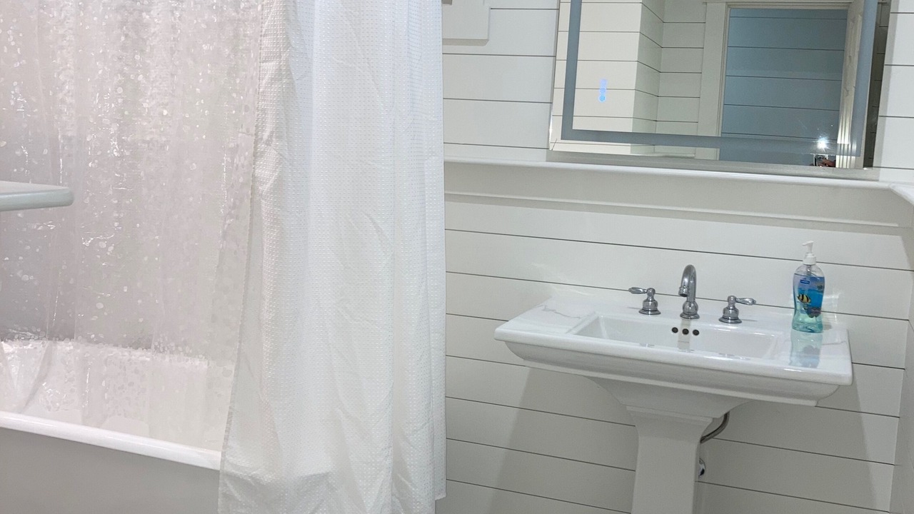 Photo of Bathroom in Burton