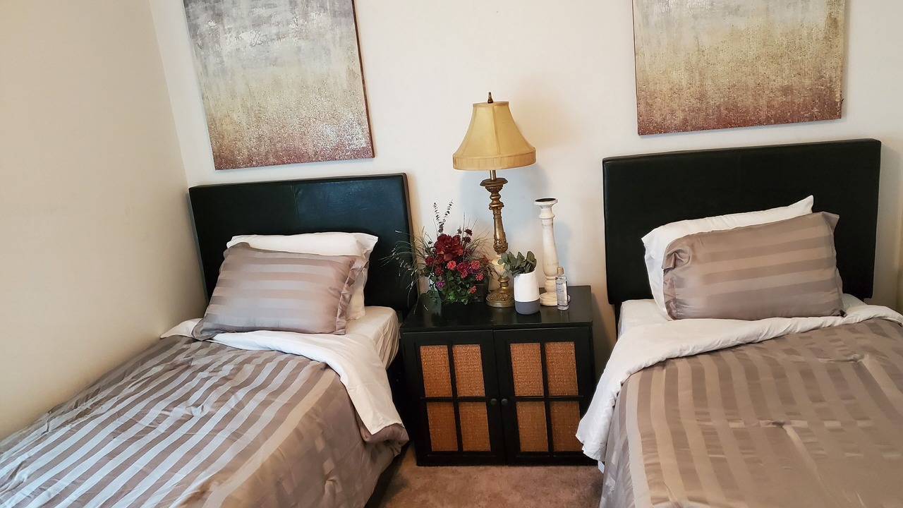 Photo of Bedroom in Midtown