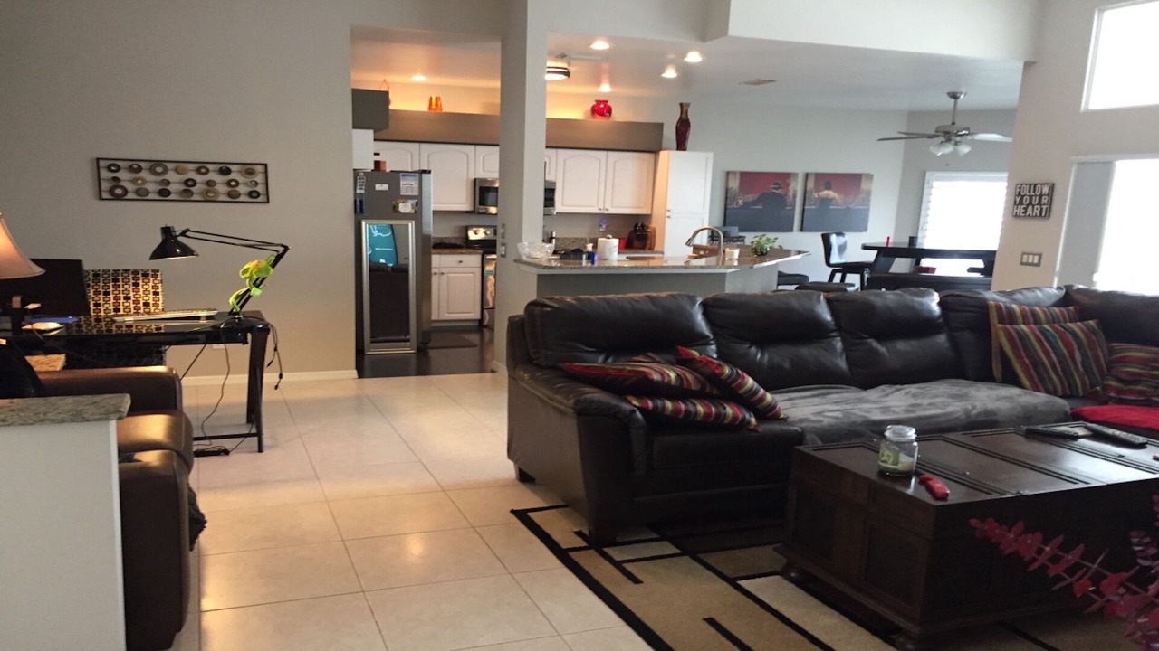 Photo of Livingroom in Falcons Glen