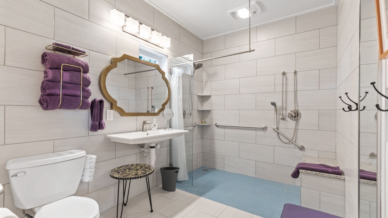 Photo of Bathroom in Folly Beach