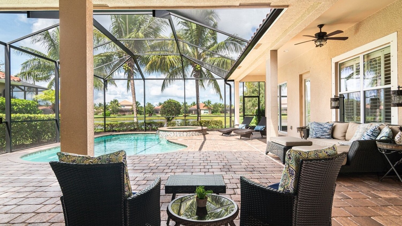 Photo of Outdoor in Naples