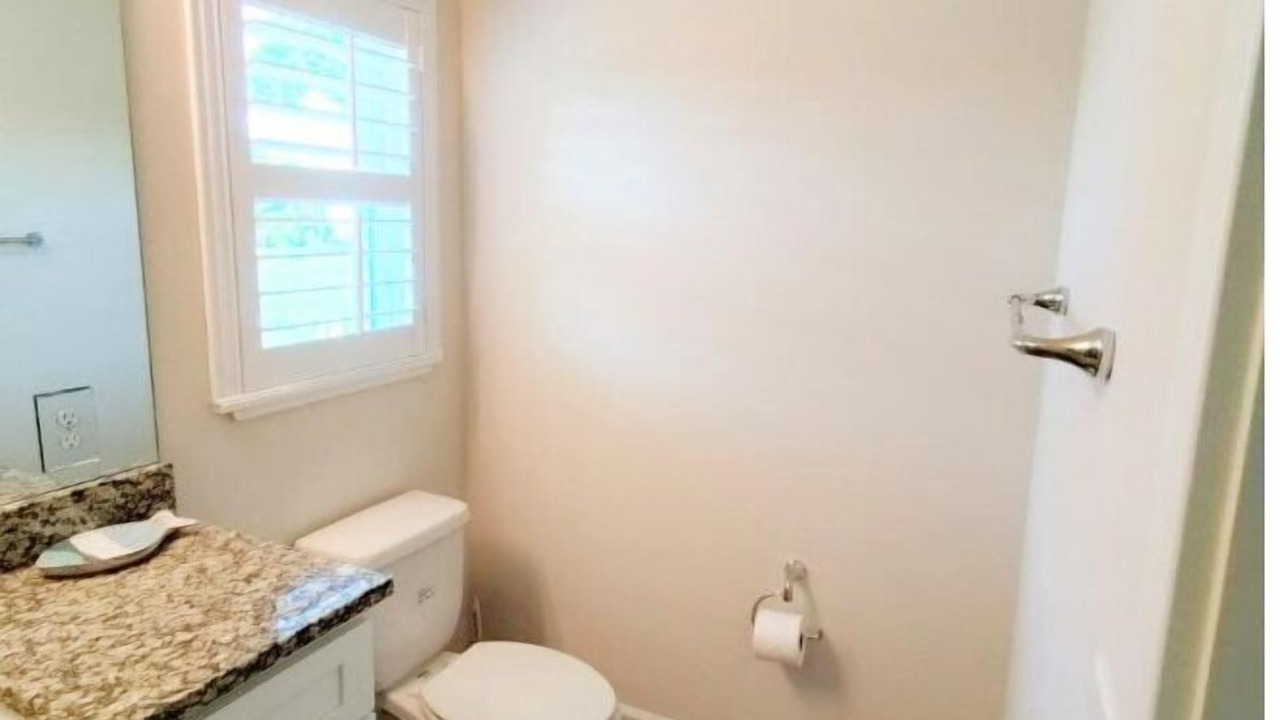 Photo of Bathroom in Florida Ridge