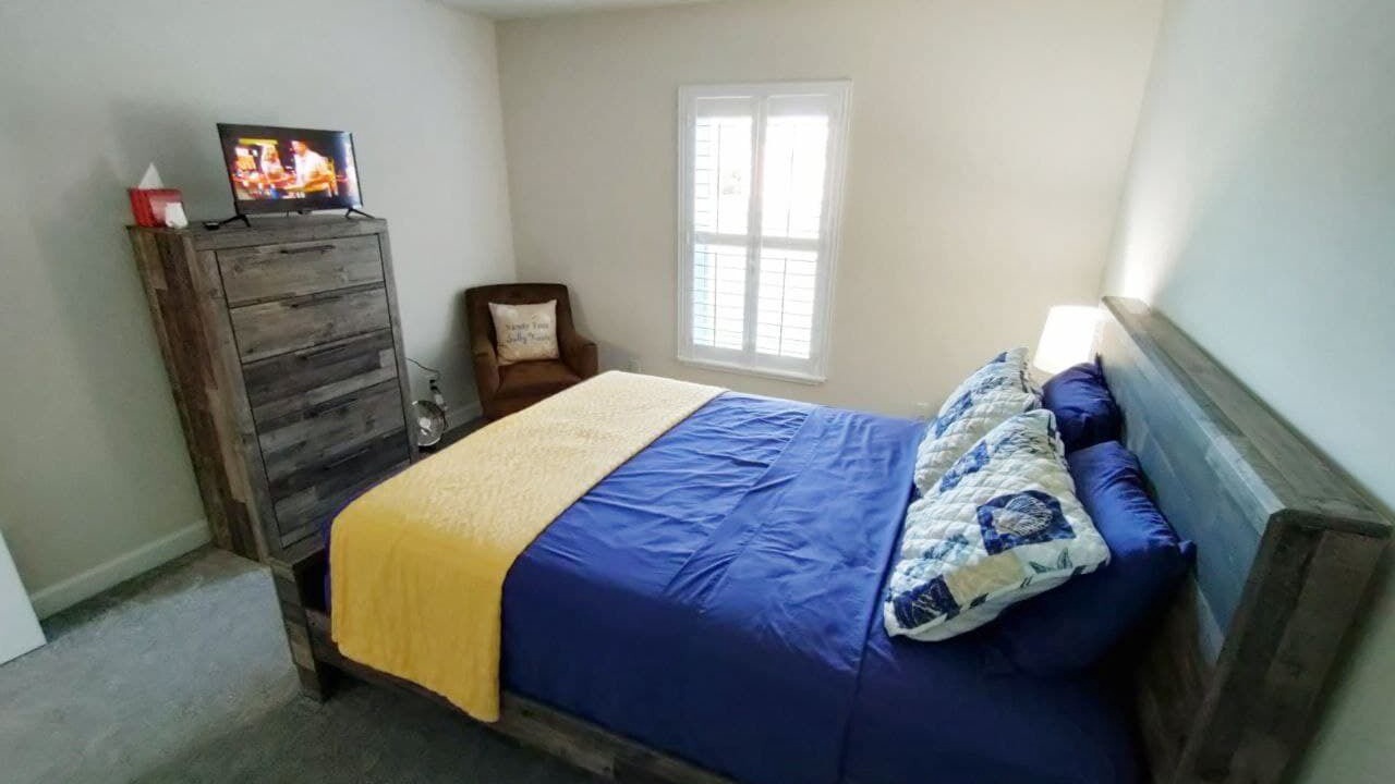 Photo of Bedroom in Florida Ridge