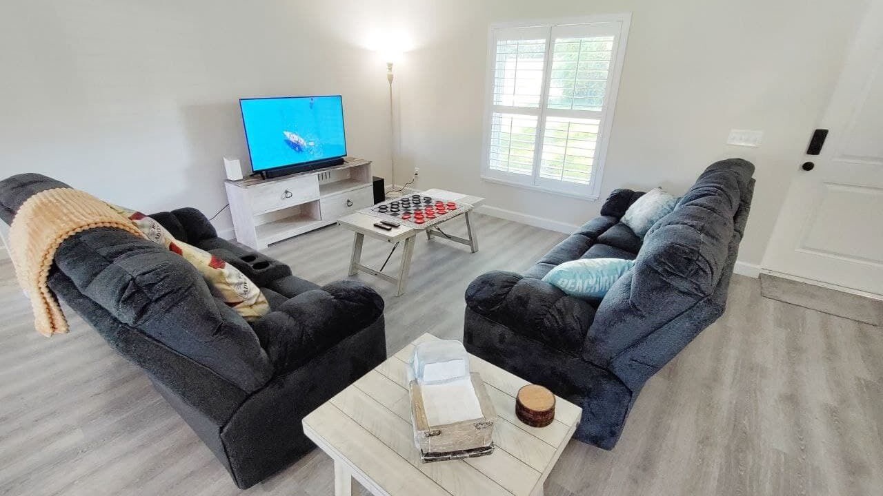 Photo of Livingroom in Florida Ridge